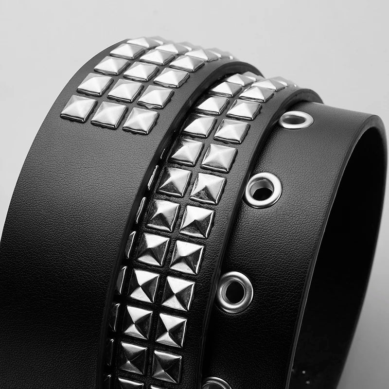 Toxicpop silver and black studded belt