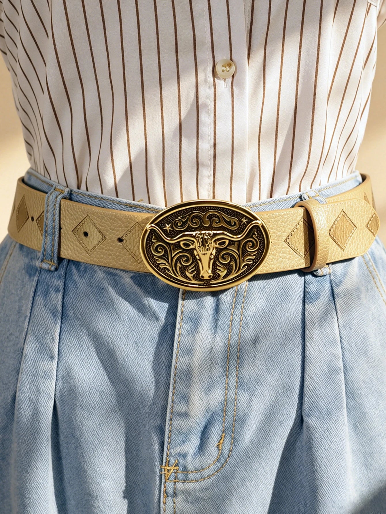 ToxicPop Yellow gold style bull belt